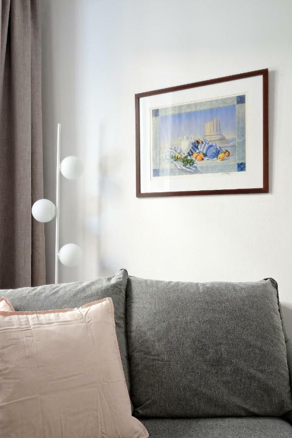 Art In Athens Suite Eksteriør bilde